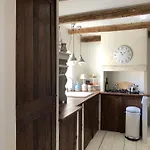 Complete House With Sea View In The Center On Island Krk Nyaraló Vrbnik