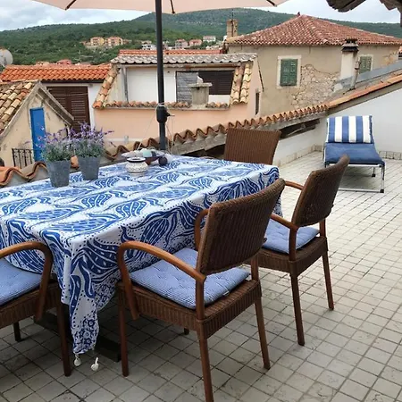 Complete House With Sea View In The Center On Island Krk *
