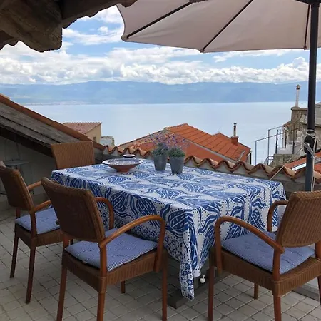 Complete House With Sea View In The Center On Island Krk