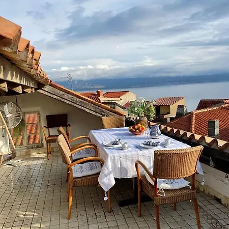 Complete House With Sea View In The Center On Island Krk 別荘 ヴルブニク