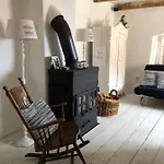 Complete House With Sea View In The Center On Island Krk Casa de Férias