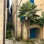 Complete House With Sea View In The Center On Island Krk Feriehus *