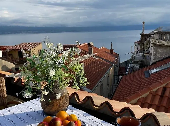 Complete House With Sea View In The Center On Island Krk * Vrbnik (Primorje-Gorski Kotar)
